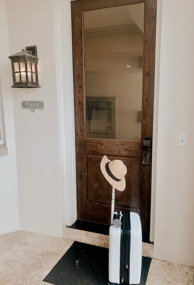 795ED796-803D-48A5-83F4-592B4B320B80